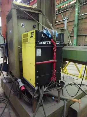 USED ESAB WELDINGCRANE FOR COMPOSITE BEAMS/TANKS