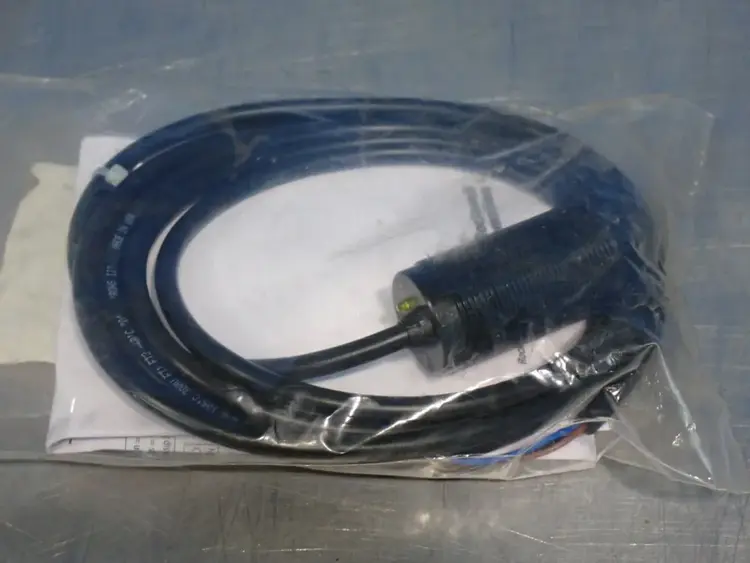 New | in-Stock ALLENBRADLEY 875CPN20NP30A2 Proximity Sensors Ohio US | HGR 24 #1069958