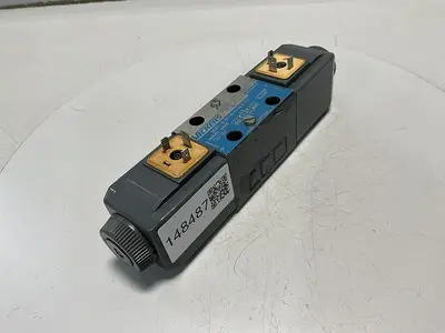 USED VICKERS DG4V-3-6C-M-U-HL7-60
