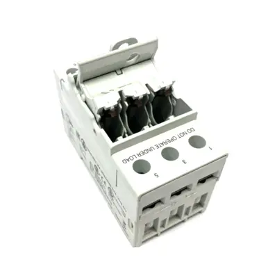 USED SIEMENS 3-POLE FUSE HOLDER CLASS CC
