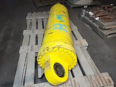 USED KOMATSU EL4831