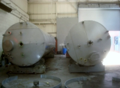 60,000 L S/S Enclosed Tank