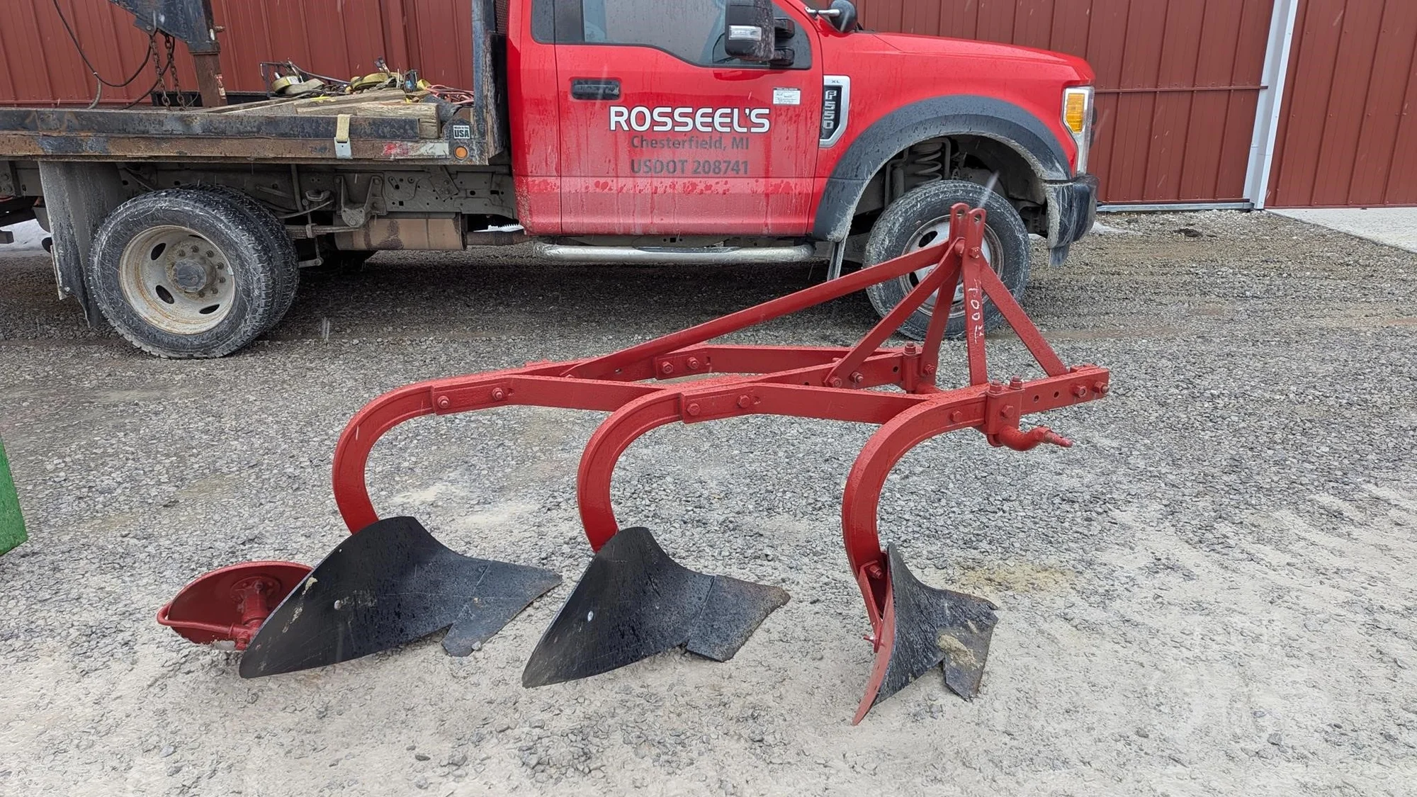 USED MASSEY FERGUSON 62
