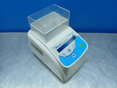 New | in-Stock BENCHMARK SCIENTIFIC BSH301 Baths / Circulators Ohio US | HGR 24 #755276