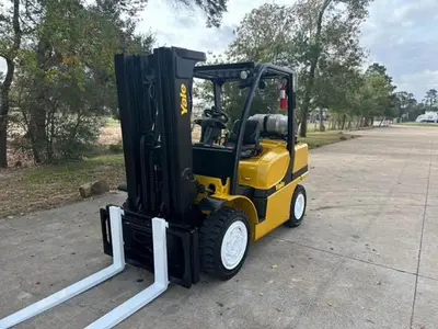 USED 2017 YALE GLP080VX