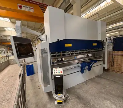 New | in-Stock 2026 MVD A135-3100 Press Brakes British Columbia CA | Lenmark #1424602