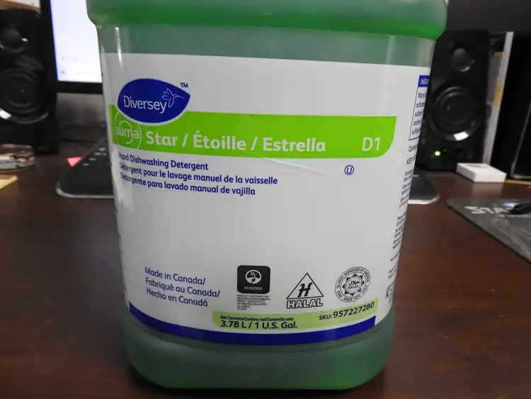New | in-Stock Diversey New Diversey Suma Star D1 Hand Dishwashing Detergent Unscented 1 Gal Bottle Commercial Materials & Supplies Illinois US | Falcon Restaurant Supply #1376633