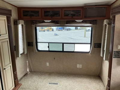 Used 2011 HEARTLAND GREYSTONE M-29RL Campers, Caravans, Motorhomes Michigan US | Miedema Asset Management Group #1384742