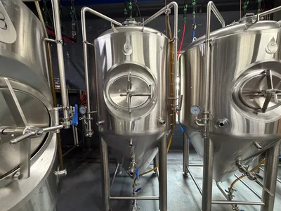 Used _UNKNOWN_ _UNKNOWN_ Fermenters / Bioreactors Georgia US | Auction Management Corporation #1548461