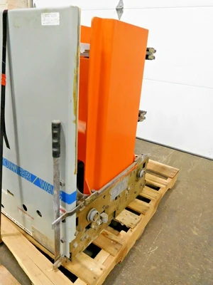Used GE VB 7.2-500-3 Circuit Breakers Ohio US | Equipment Recovery Corp. #1331714