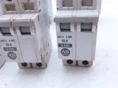 Allen Bradley 1492-CB2-G100 Circuit Breaker 2 Pole 10A 480VAC Lot of 9