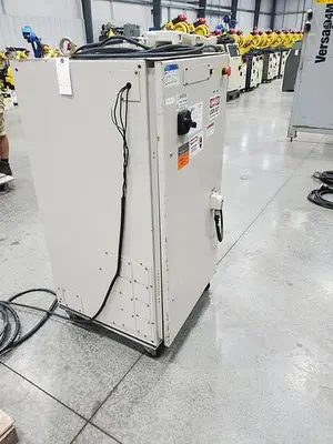 USED 2006 YASKAWA MOTOMAN HP3