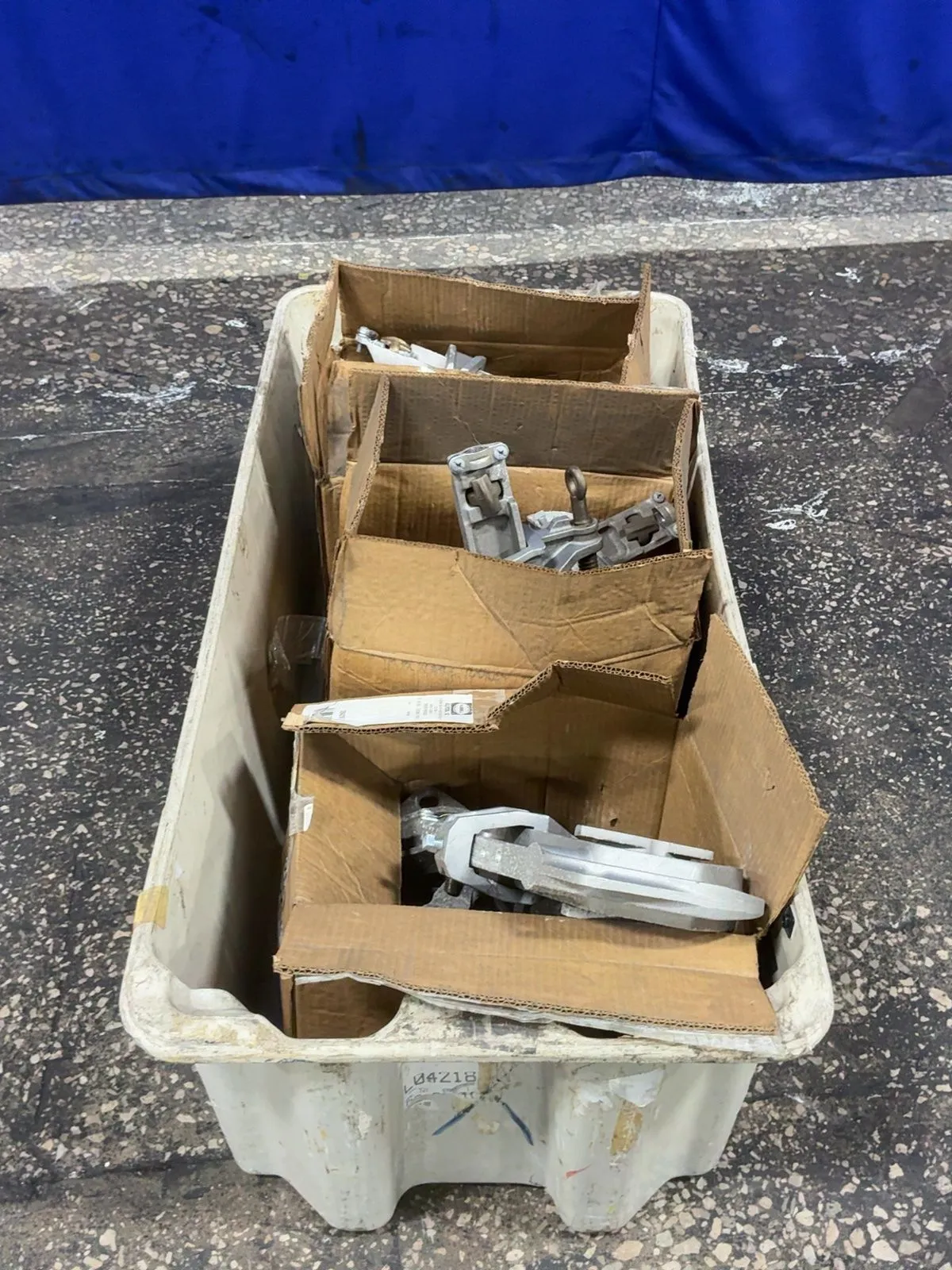 Used CHANCE G3369 Misc Electrical & Power Parts Ohio US | HGR 24 #1064530