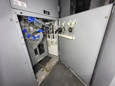 2000 Amps, 4760 Volts, 3 Phase Switchgear Unit