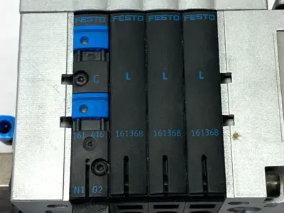 Used Festo Pneumatic Manifold Valve Terminal 4-Station 24VDC 18200 Solenoid Valves Michigan US | Maverick Industrial Sales #1419291
