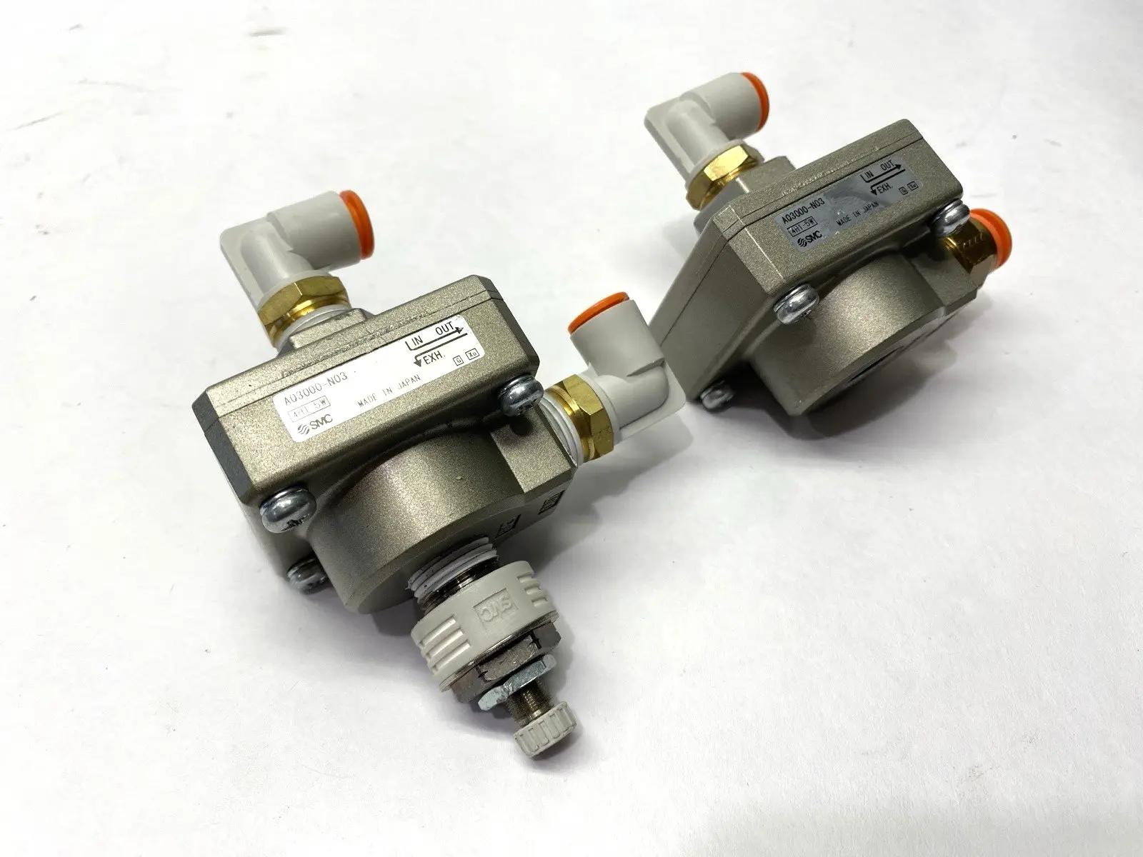 USED SMC PNEUMATIC QUICK EXHAUST VALVE 3/8" NPT LOT OF 2