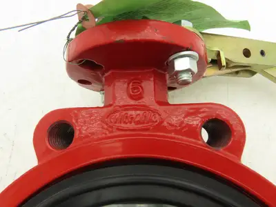 Ultraflo 06422170F570 Butterfly Valve 6" DI Body Buna Seat Nylon/DI Disc