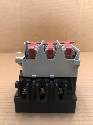 Allen-Bradley 194R-NJ030P3 Ser. B 30A 3 Pole Fusible Disconnect Switch 600VAC