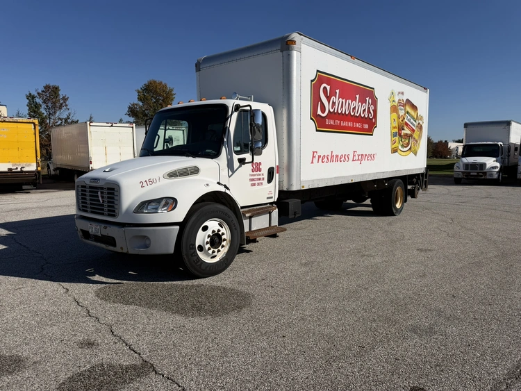 Used 2007 FREIGHTLINER BUSINESS CLASS M2 24' BOX TRUCK Box trucks Ohio US | Miedema Asset Management Group #1709374