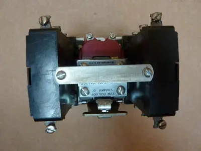 USED CUTLER HAMMER 9575ED13-1