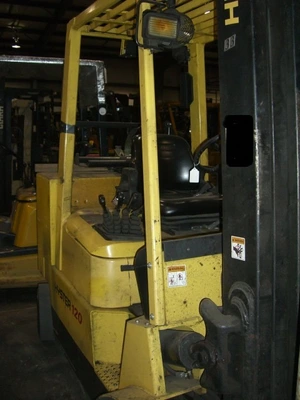 USED HYSTER Internal Combustion Forklifts: Pneumatic Tire