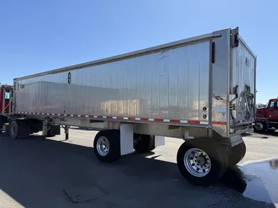 Used 2022 EAST GENESIS ALUMINUM END DUMP Dump Trailers Minnesota US | Carco Truck & Equipment #1514128