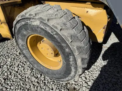USED 2017 JOHN DEERE 410L