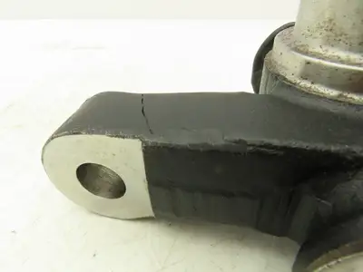 Yale 580011756 Forklift Steering Knuckle Left Hand