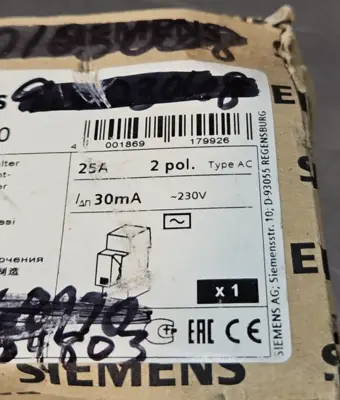 Siemens 5SM3 312-0 Circuit Breaker (BIN423)