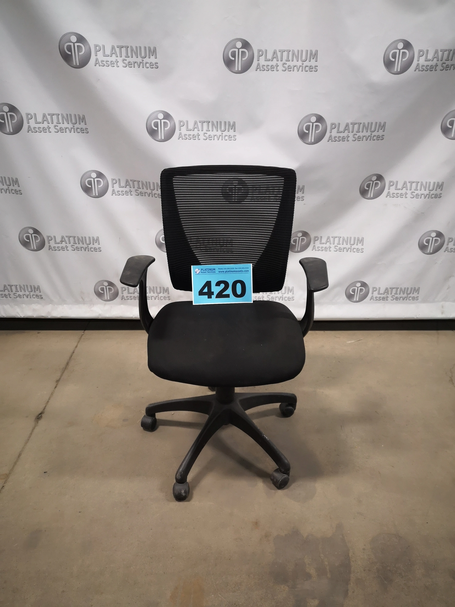 USED LEATHER CHAIR