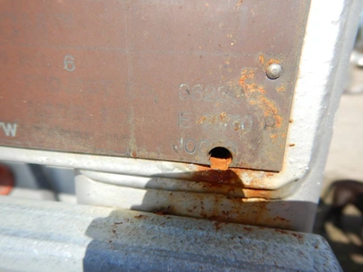 INDUSTRIAL ENGINEERING EQUIPMENT 50 kW Датчики температури (масло) | Perry Equipment (11)