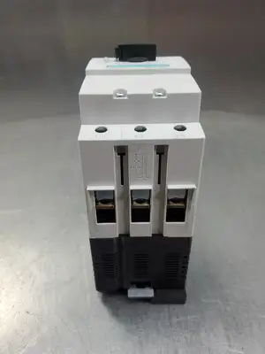 USED Siemens 3RV1041-4JA10 Motor Starter Protector, 63A