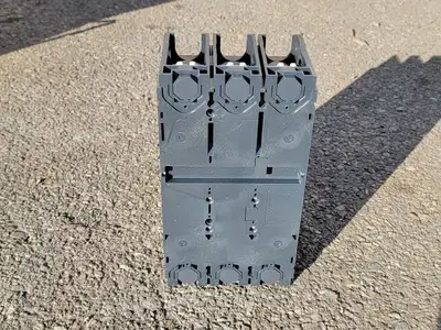 NEW SCHNEIDER ELECTRIC NSX 400-630 F/N/H/NA