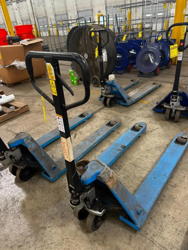 Used _UNKNOWN_ _UNKNOWN_ Pallet Jacks North Carolina US | Myron Bowling Auctioneers Inc #1543519