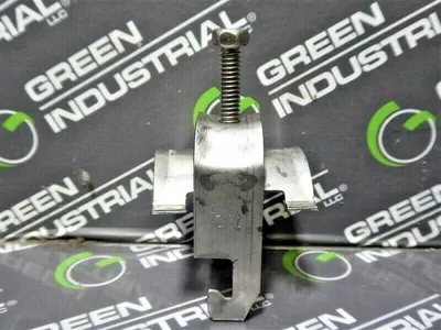 Box of 100 Cooper BP100SS Stainless Steel B-Line P Clamps .810" to 1.100" New NIB