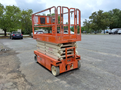 USED 2017 Snorkel S4732E