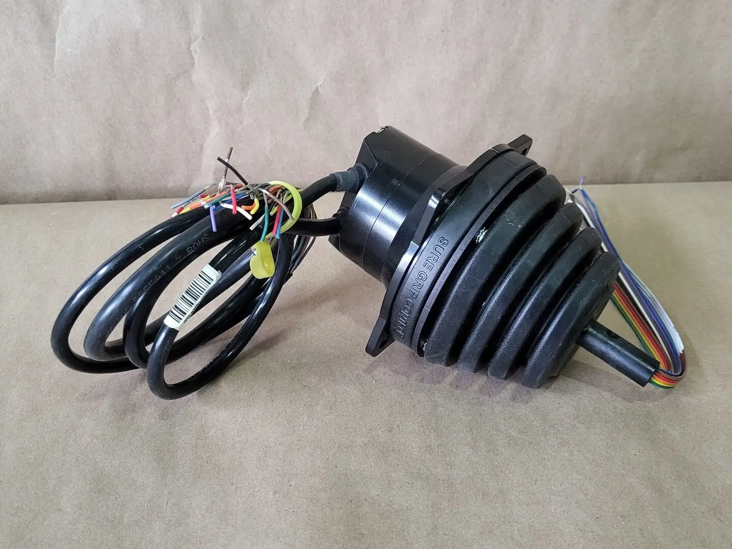New | in-Stock SURE GRIP CONTROLS INC. JSL-P2-02-80722 Forklift Attachments British Columbia CA | Lenmark #238439