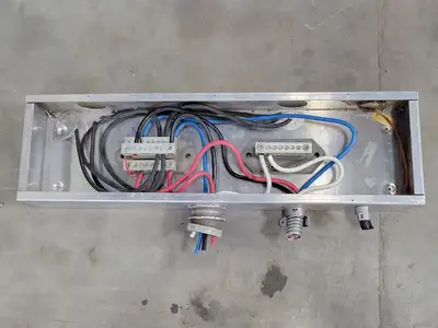 Splitter Box