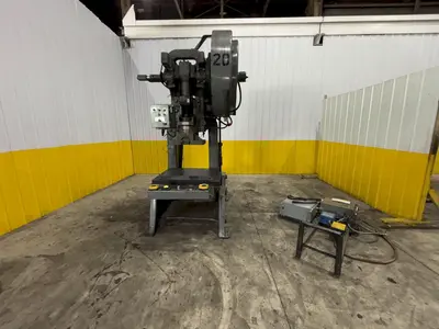 USED L&J W60
