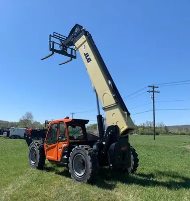 NEW 2026 JLG 1055