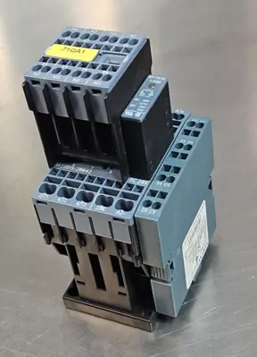 Used Siemens 3RH2911-2XA40-0MA0 PLC Contactors South Carolina US | Palmetto Automation #1160108
