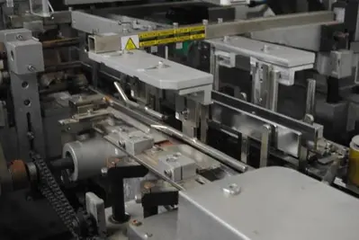 Uhlmann model C100 Cartoner with blister feed