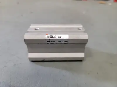 USED SMC NCQ2B25-50D
