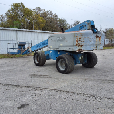 USED 2014 Genie S-65
