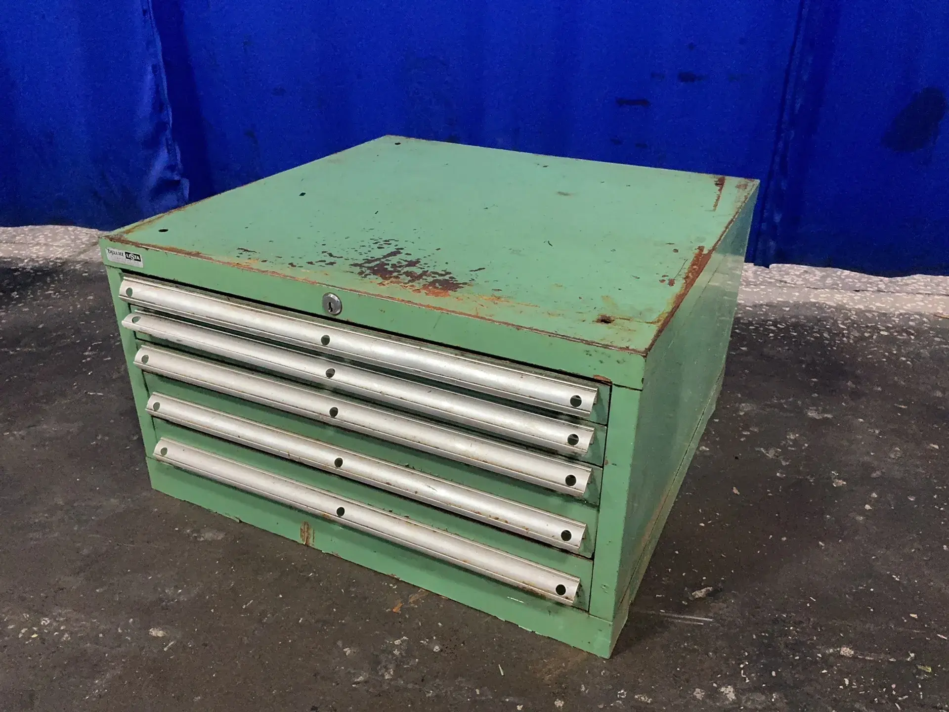 Used LISTA _UNKNOWN_ Cabinets Ohio US | HGR 24 #1266144