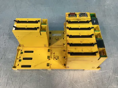 Used 2004 FANUC A03B0819C004 PLC Chassis Ohio US | HGR 24 #1345461