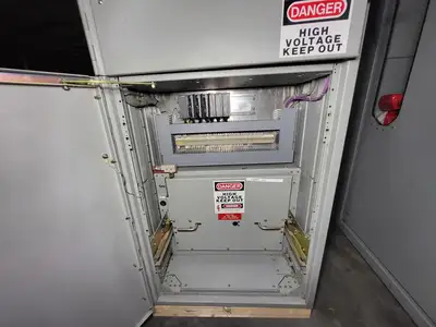 Zig-Zag Transformer Fuse Rollout, 4160Volts 3000 Amp