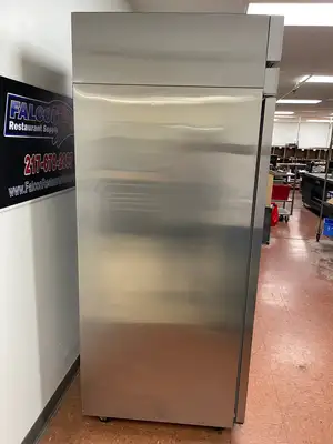 Used Hoshizaki Used 27 1/2" Hoshizaki R1A-FSL Stainless Solid Door Reach-In Refrigerator - TH3 Refrigerators Illinois US | Falcon Restaurant Supply #1373729