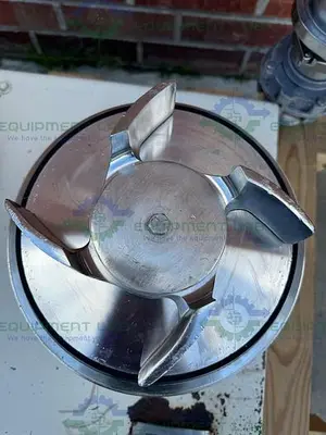 USED TRI-CLOVER TRI-BLENDER F3218MD-B40 STAINLESS STEEL MIXER 480V W/ 10 HP MOTOR