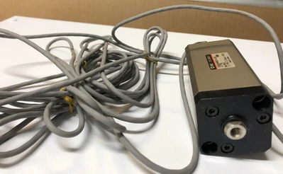 Used SMC CDQ2kWB25-40D-F79 Miscellaneous Laboratory Equipment California US | CAL-L Enterprises #1459487
